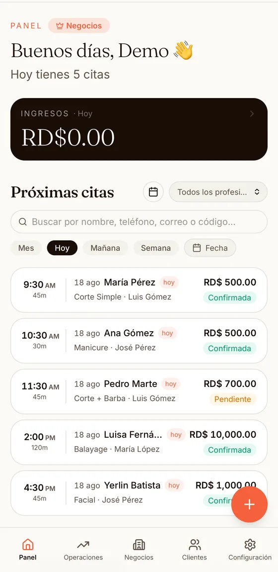 Panel de AgendateRD en un iPhone con la agenda del día y las próximas citas